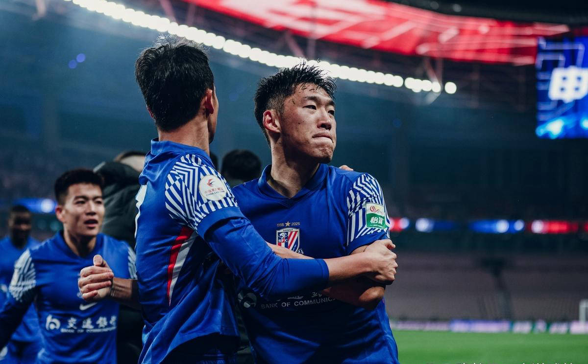 申花遭遇困境,球队在比赛中遇到一些挑战的简单介绍 申花遭遇困境,球队在比赛中遇到一些挑战的简单介绍