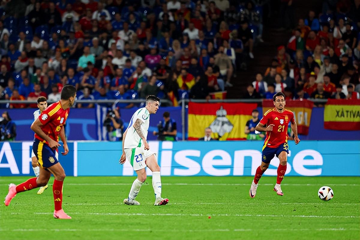 西班牙客场小胜，稳固小组第一位置的简单介绍