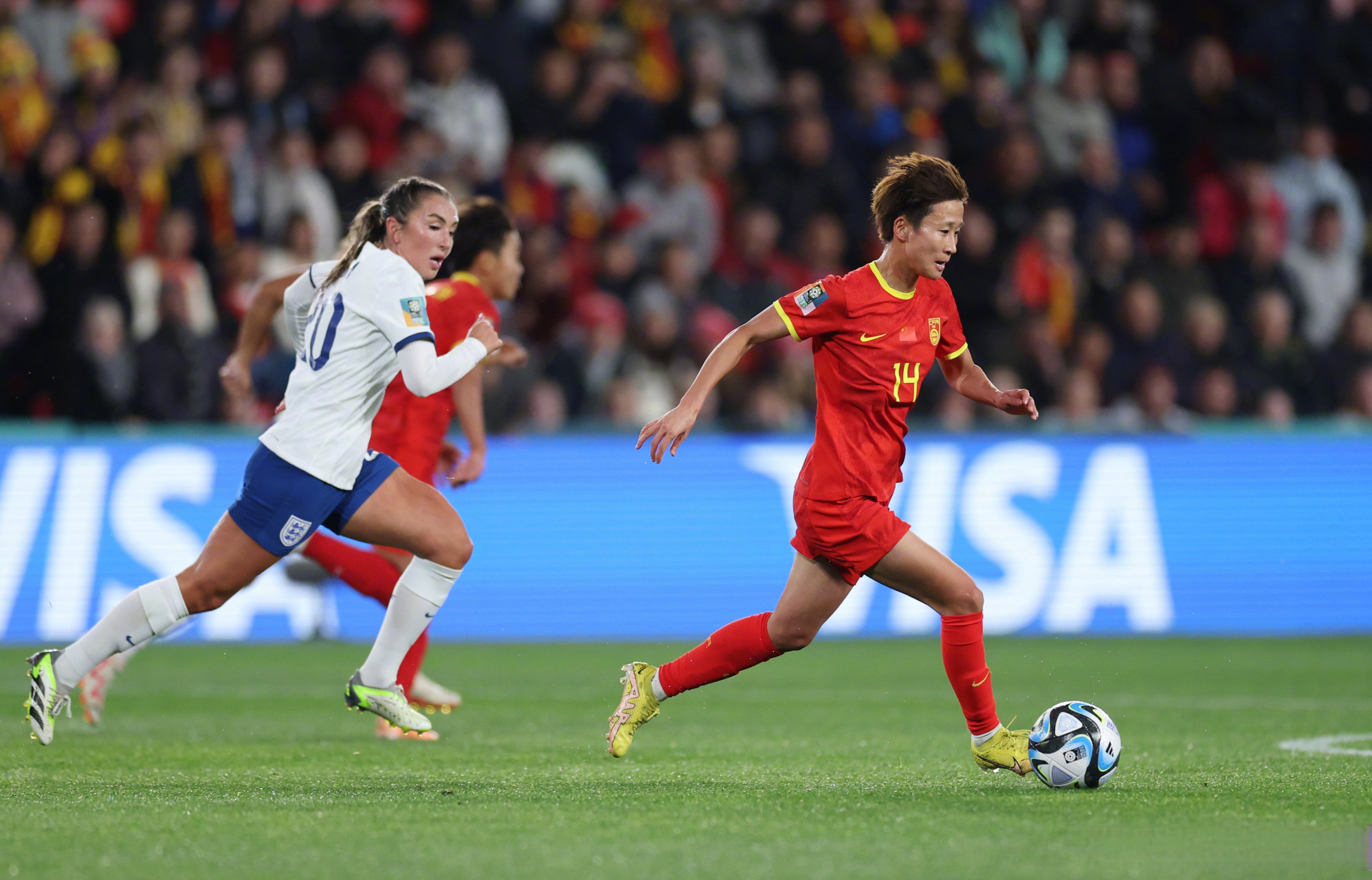 开云APP-关于世界女足比赛倒计时，各队备战升温的信息