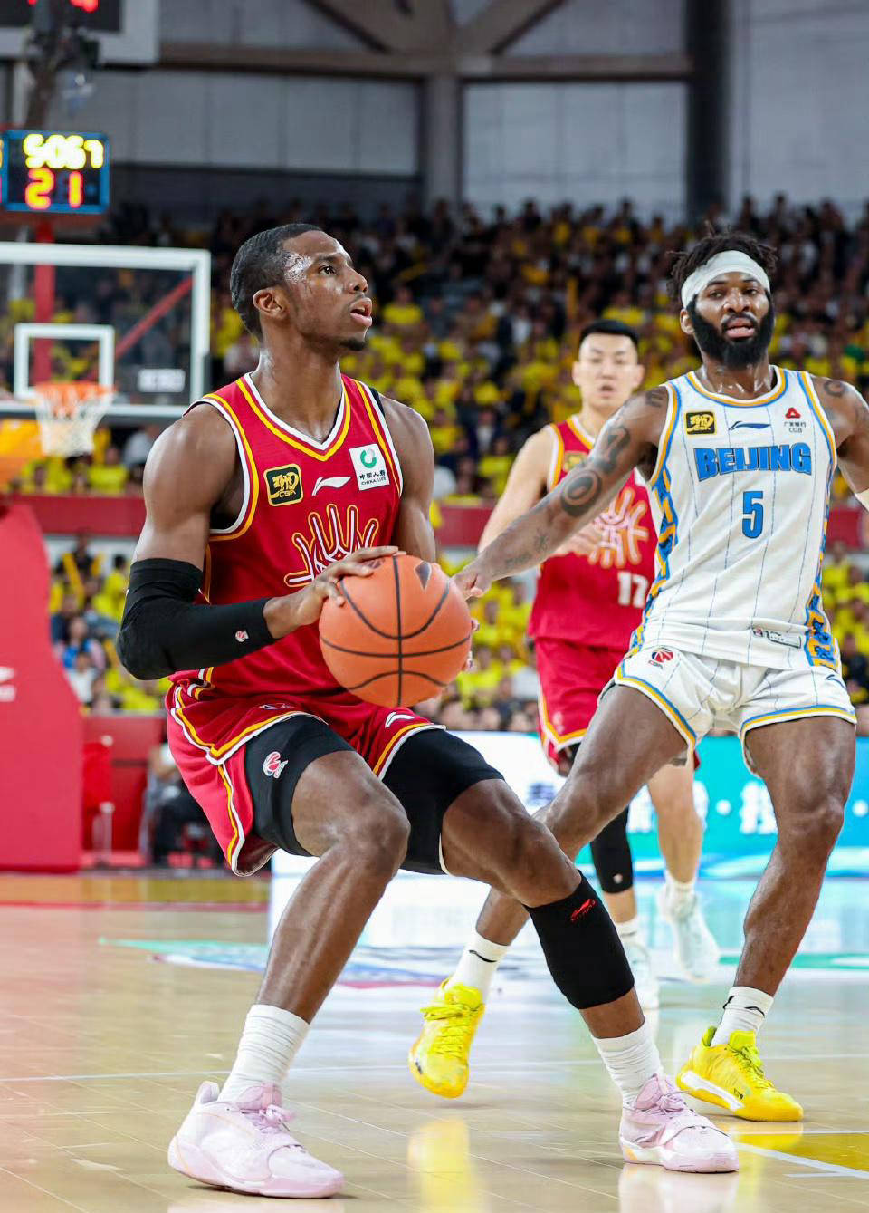 开云体育中国-关于强队鏖战展现实力，胜出者将占据优势的信息