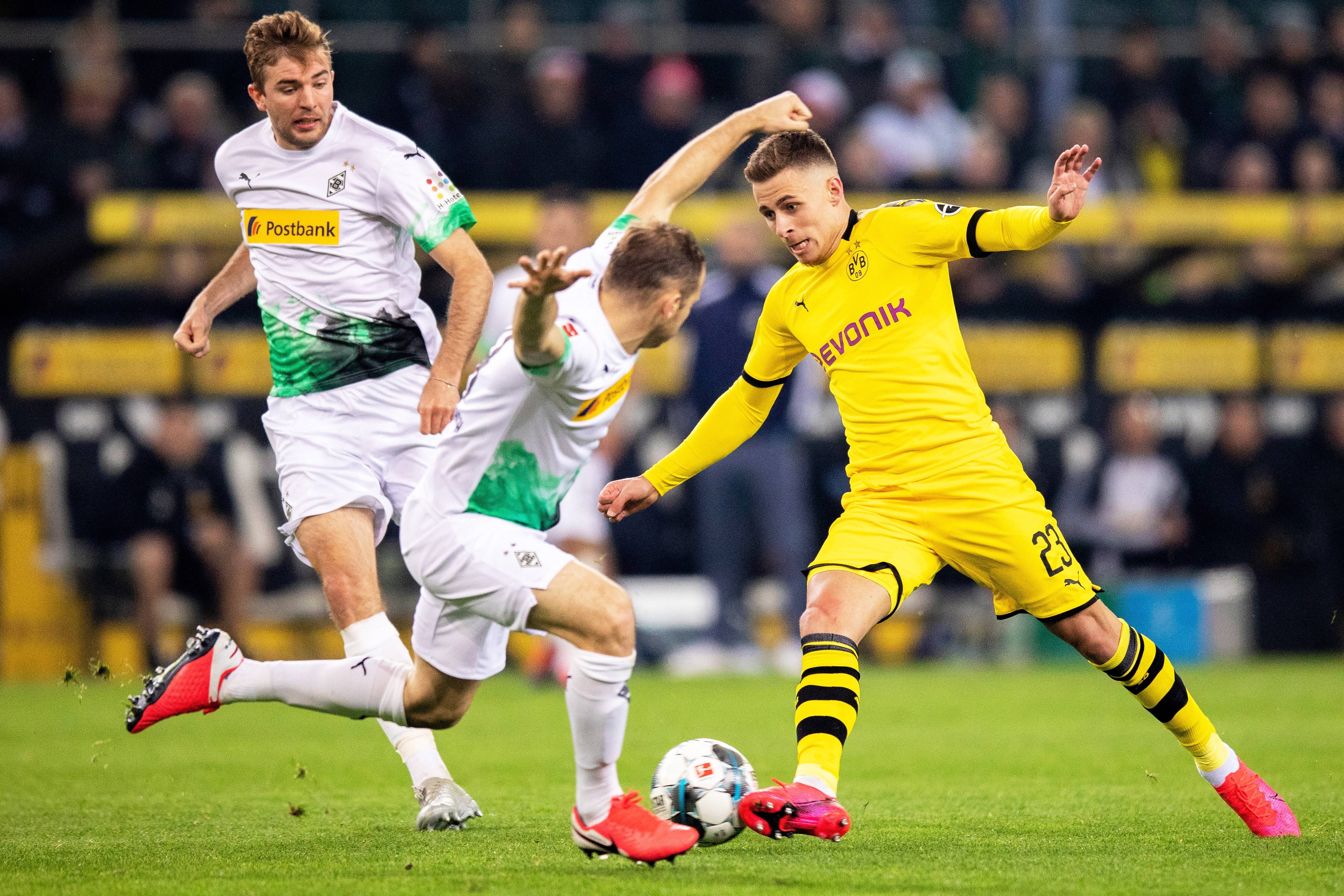 弗赖堡客场战平奥格斯堡,保持不败 弗赖堡客场战平奥格斯堡,保持不败