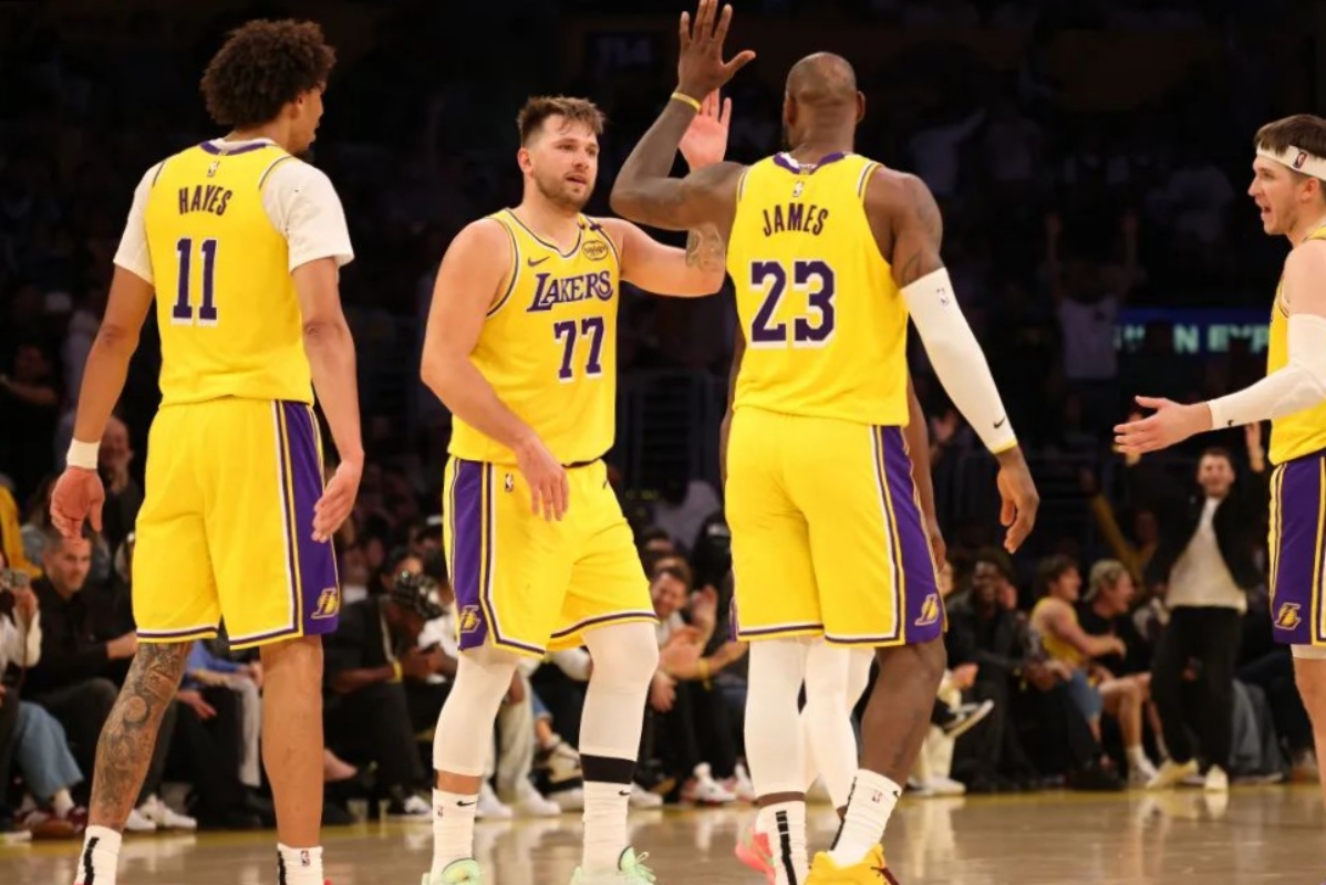 开云平台-尼克斯队新教练上任，球队期待迎来新气象的简单介绍