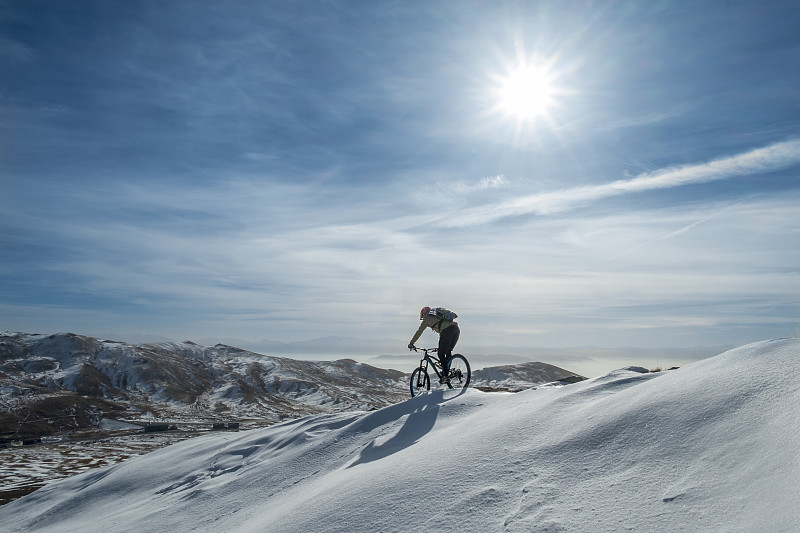 关于振翅高飞!中国女足全力以赴拼搏的信息 关于振翅高飞!中国女足全力以赴拼搏的信息