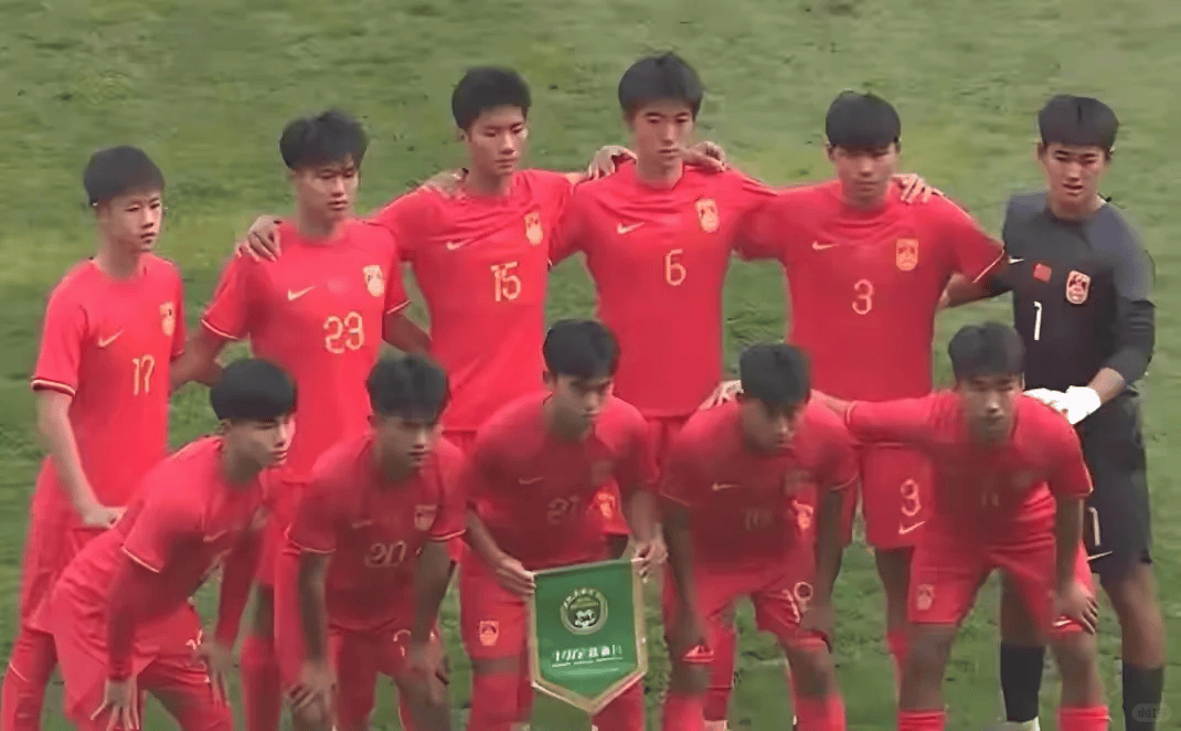 开云平台-充满悬念的比赛让球迷乐在其中的简单介绍