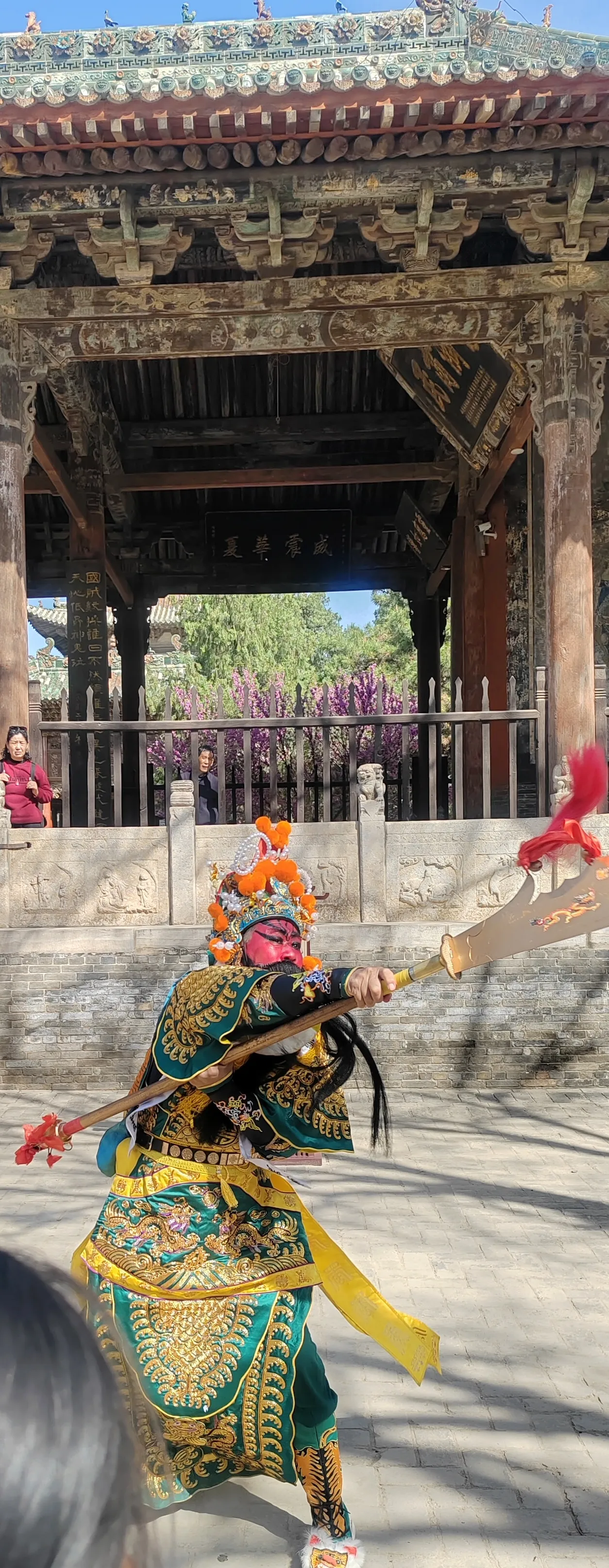 充满悬念的比赛让球迷乐在其中的简单介绍 充满悬念的比赛让球迷乐在其中的简单介绍