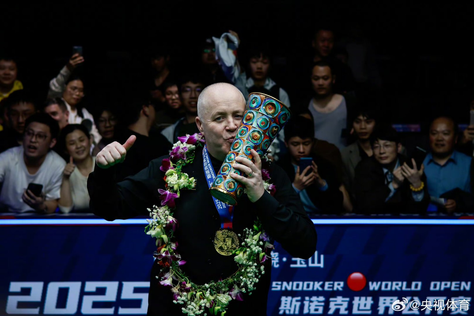 俄罗斯男子拳击选手夺得金牌 俄罗斯男子拳击选手夺得金牌