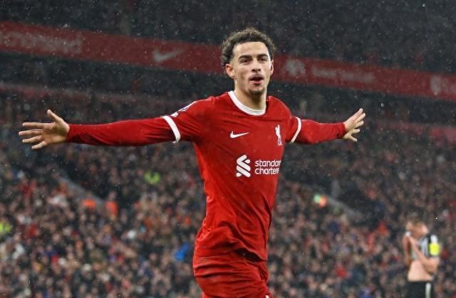 利物浦在意甲中爆冷英格兰,赛后采访 利物浦在意甲中爆冷英格兰,赛后采访