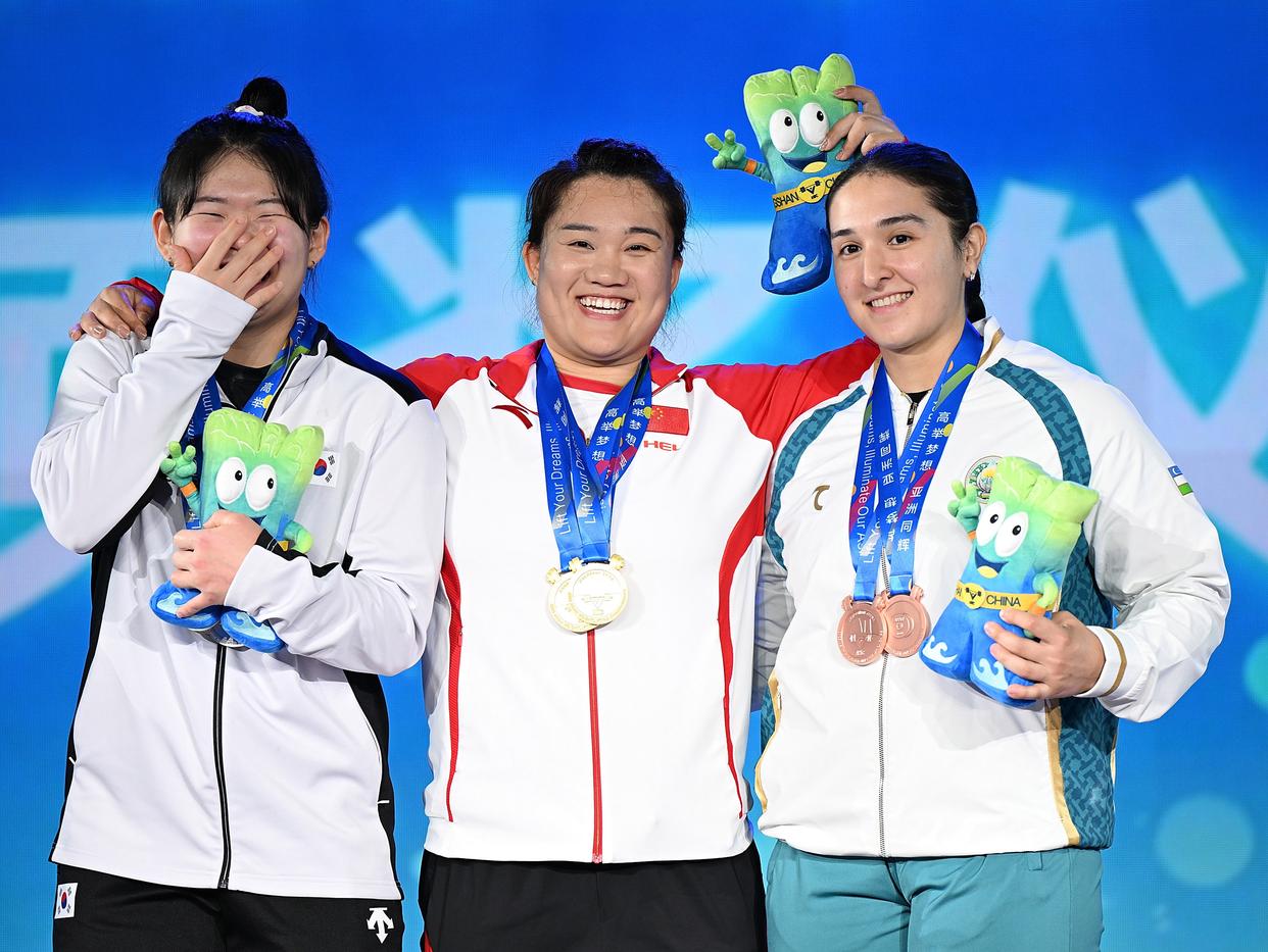 关于尼日利亚举重选手豪取冠军,斩获殊荣的信息 关于尼日利亚举重选手豪取冠军,斩获殊荣的信息