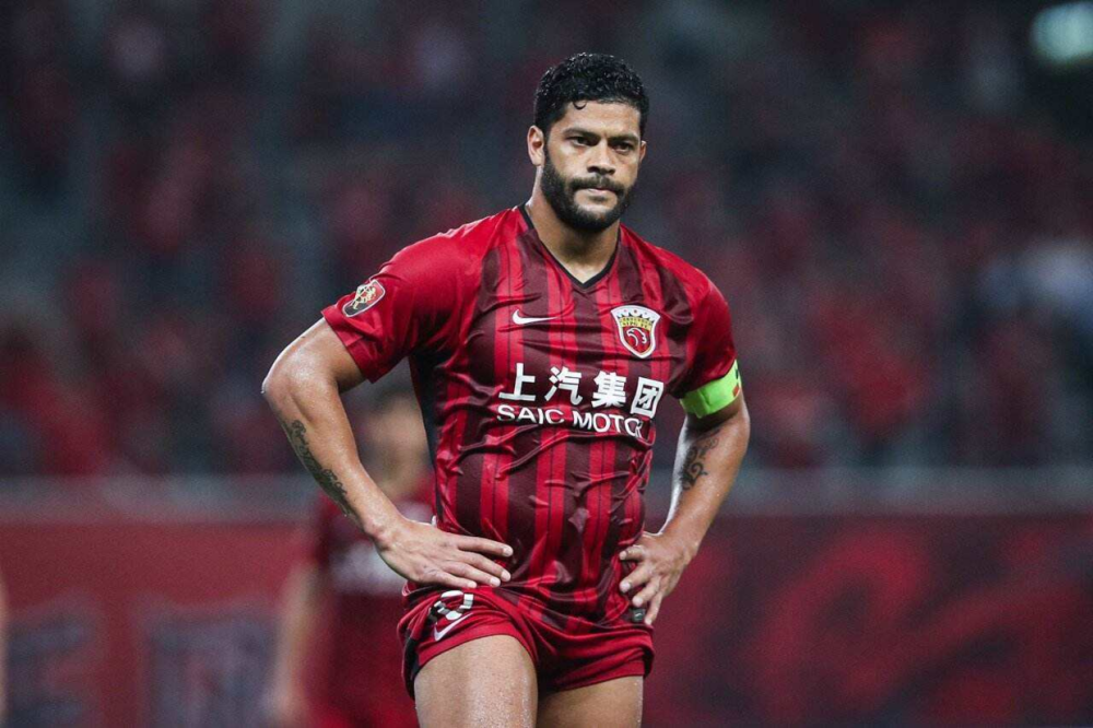 开云体育在线-关键时刻神奇助攻，球队备战总决赛胸有成竹的简单介绍