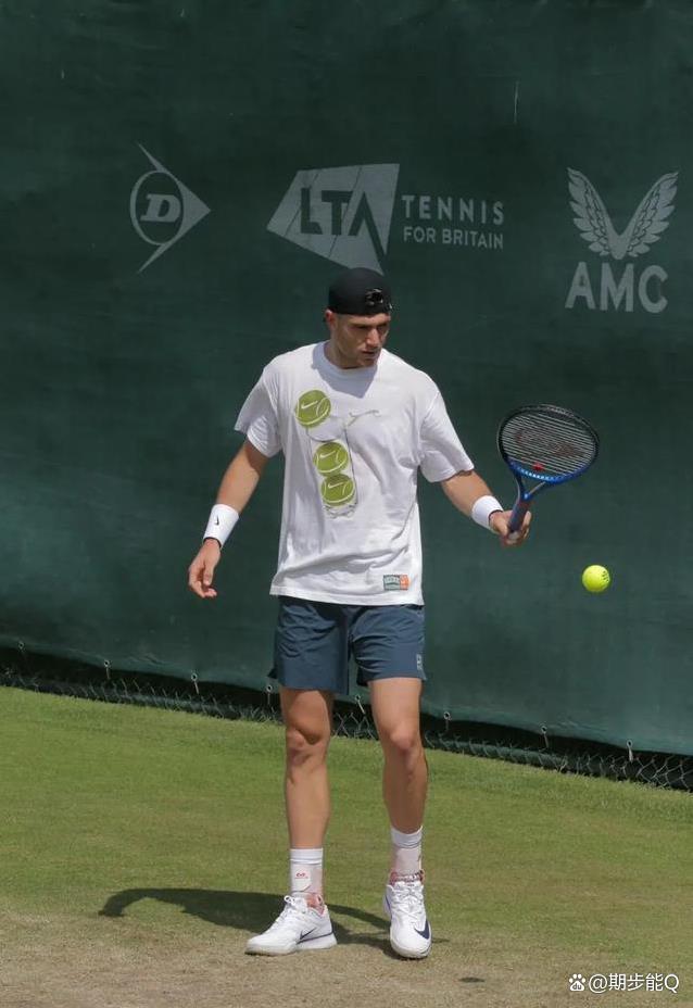 开云体育登录-温网碾压澳网，穆雷刷新纪录