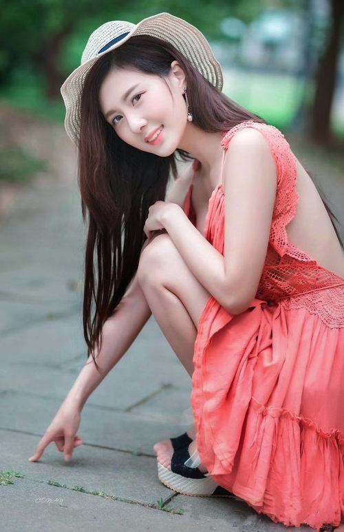 纽约德比惊魂夜!篮网压哨绝杀尼克斯,新星切特末节19分接管比赛