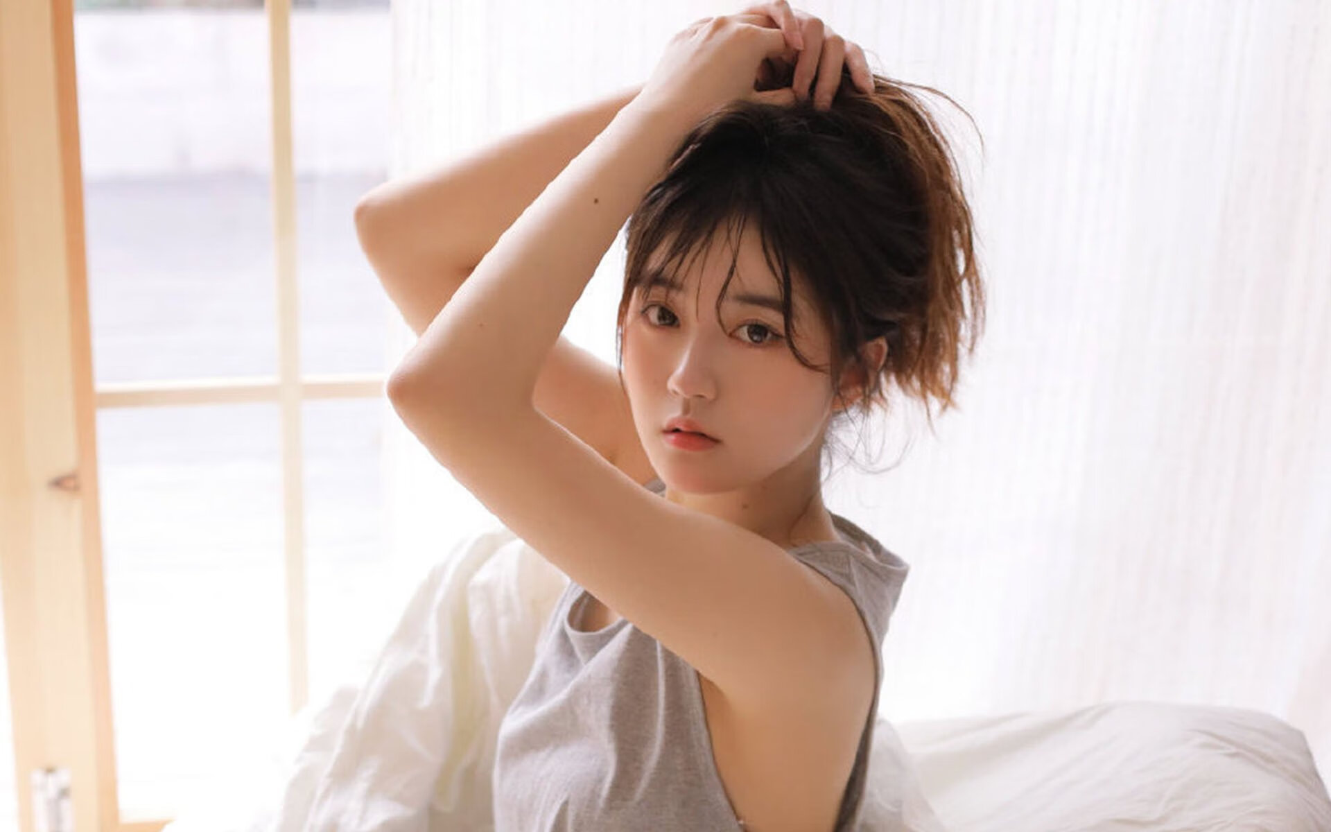 开云体育官网-马刺淘汰赛惊险过关，小贾伦节奏掌控虽亮眼难阻灰熊出局