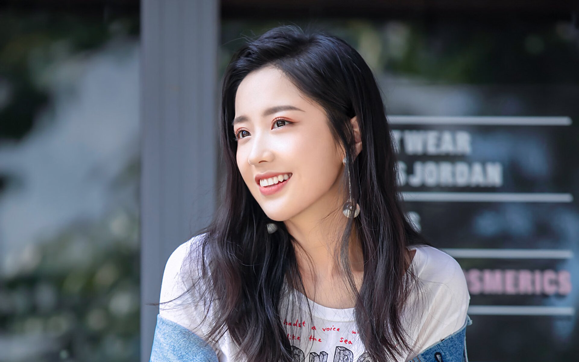 跨界体育传奇,深圳队绝杀太阳,哈利伯顿英超争冠接管比赛