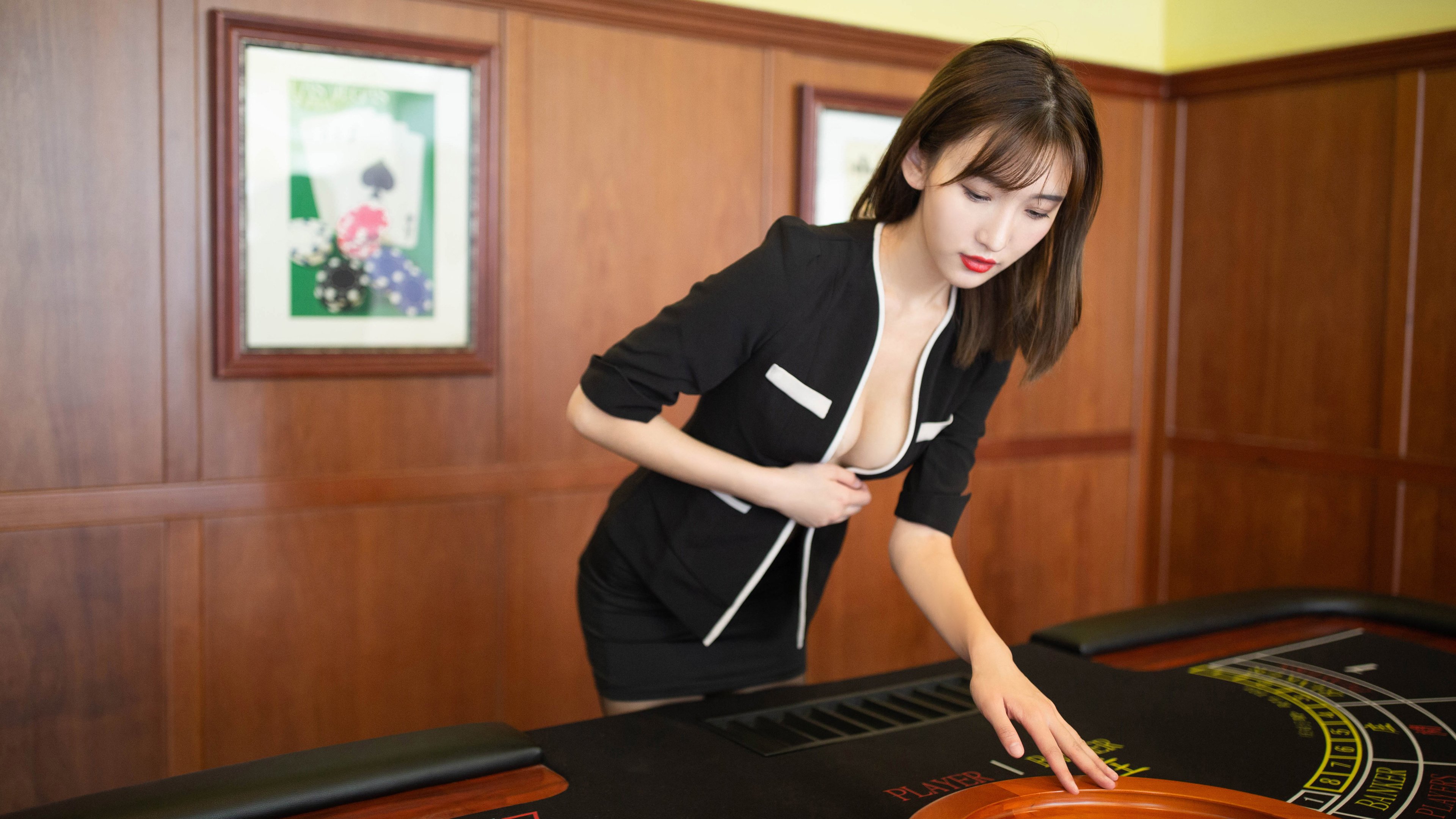 开云体育中国-双子星闪耀路易二世，马丁内利爆发助摩纳哥稳稳拿下多特蒙德