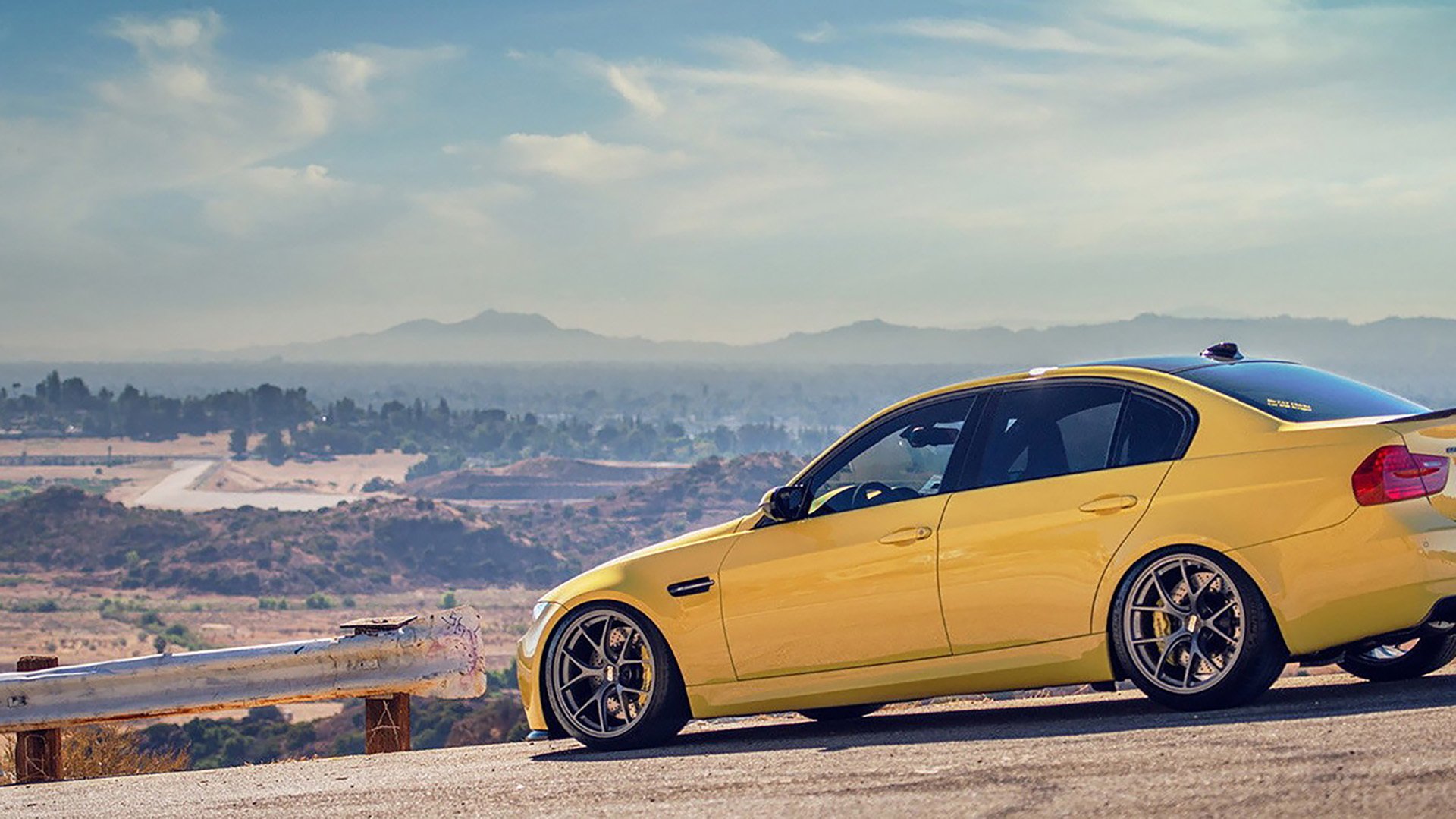 福克斯利刃出鞘展现巨星价值，黄蜂蛰伤步行者关键战突围