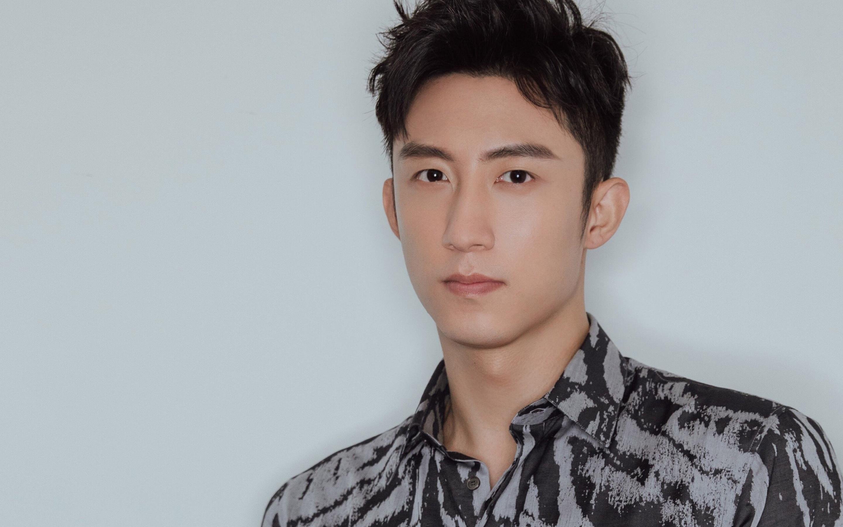 开云APP-当沙漠战鼓响彻伯纳乌，国家德比与非洲铁血的时代回响