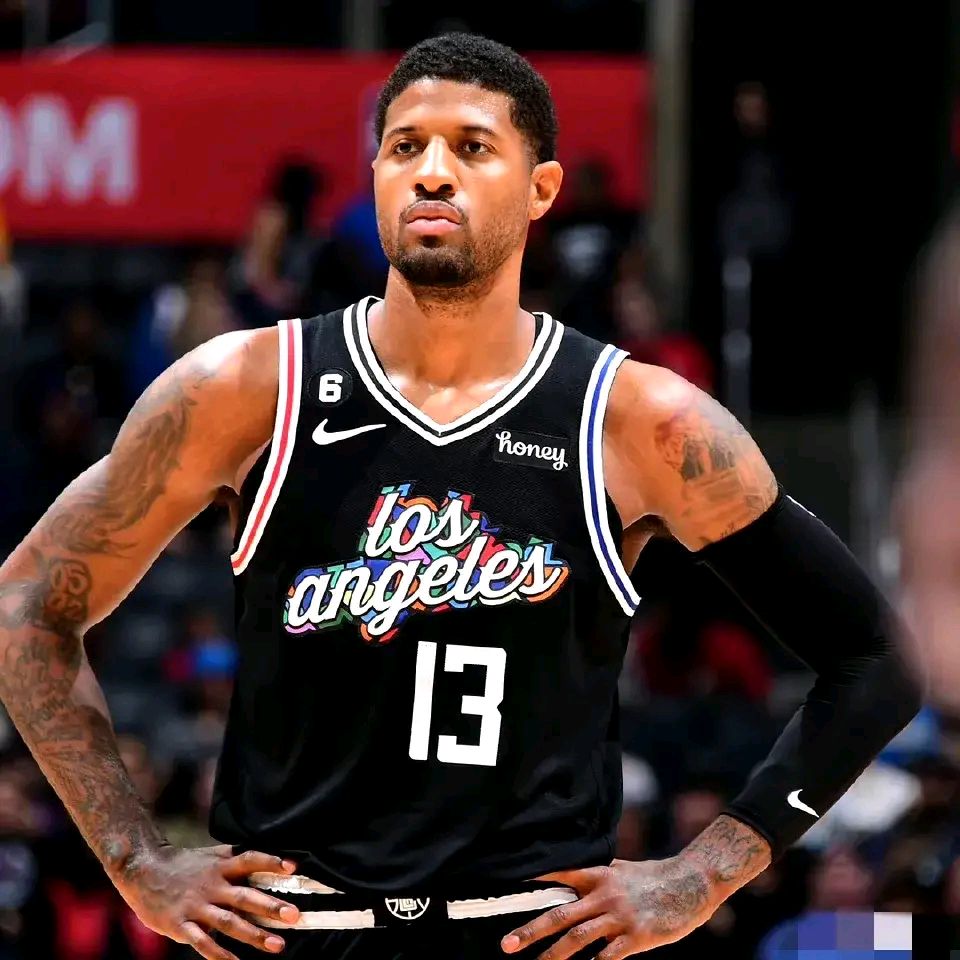 开云体育官网-尼克斯狂胜深圳队，乔治冠军级表现